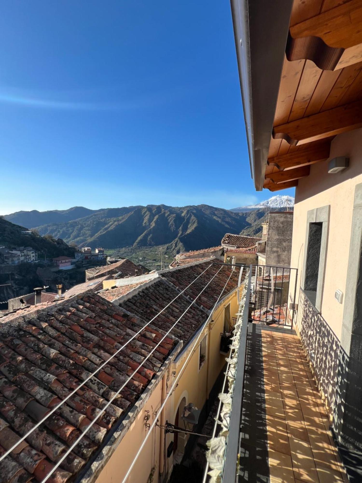Casa Belvedere Motta Camastra Gole Alcantara Bagian luar foto